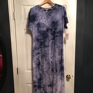 🦄🆕 Lularoe Tie Dye Maria in Gorgeous Blue design
